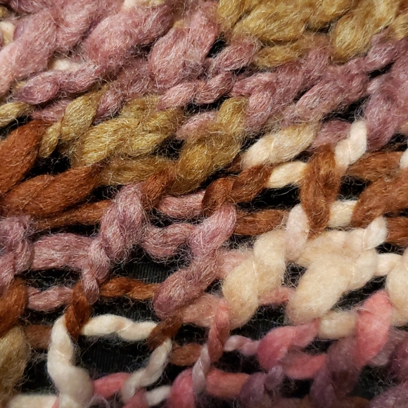 BEBE Sweater Poncho - Picture 4 of 4